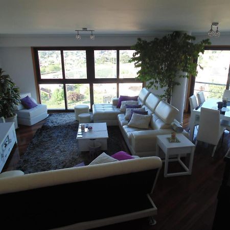 Apartmán Duplex Grandes Cristaleras Impresionantes Vistas Ourense Exteriér fotografie