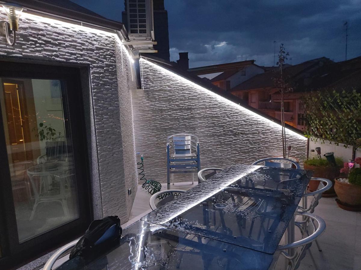 Apartmán Duplex Grandes Cristaleras Impresionantes Vistas Ourense Exteriér fotografie