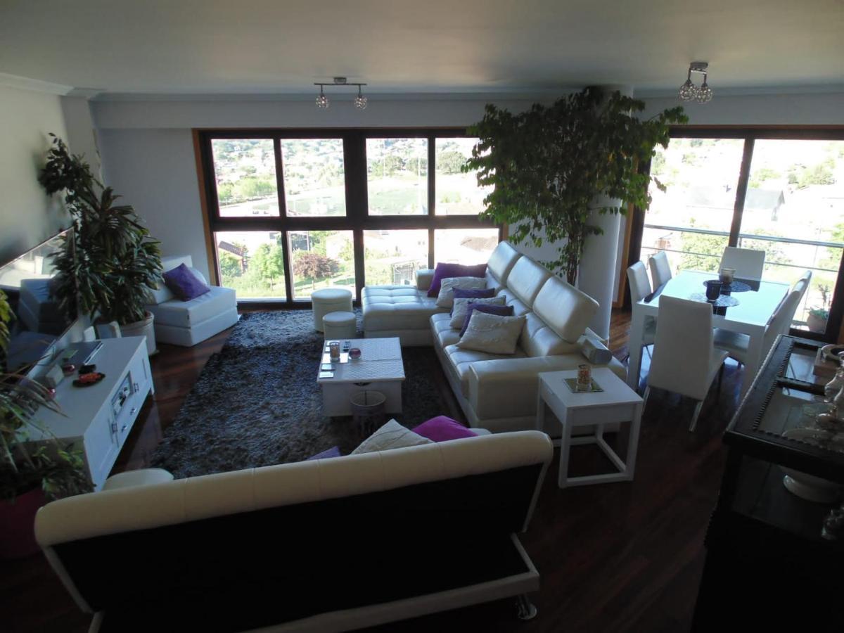 Apartmán Duplex Grandes Cristaleras Impresionantes Vistas Ourense Exteriér fotografie